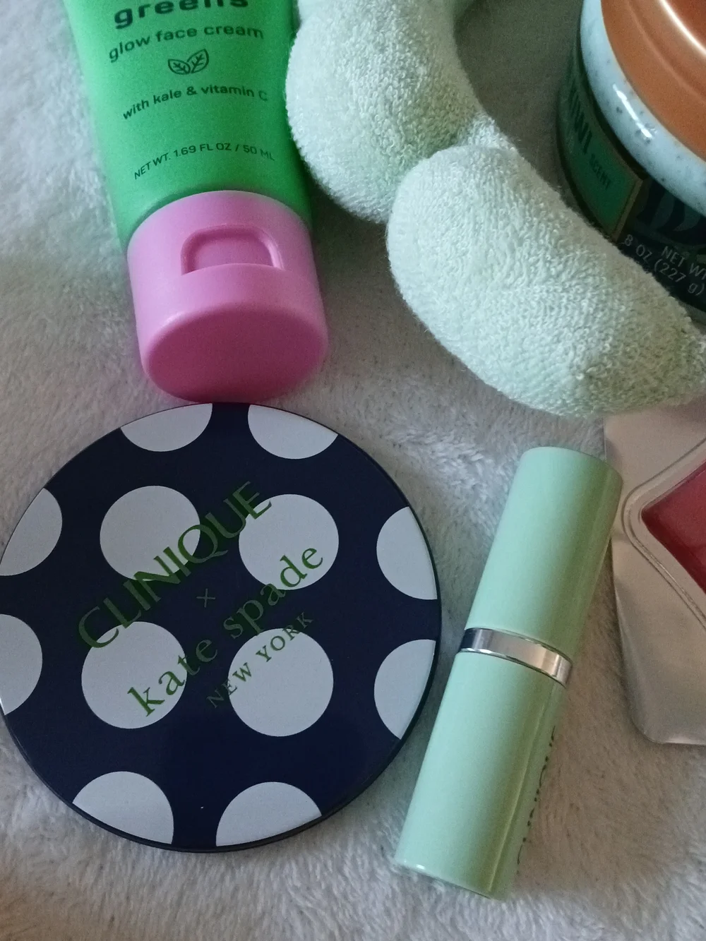Clinique x Kate Spade x Creme Shop x Super Greens 16 PIECE Beauty Bundle & MORE!